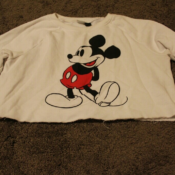 Long-sleeved Mickey Mouse Cropped Sweater