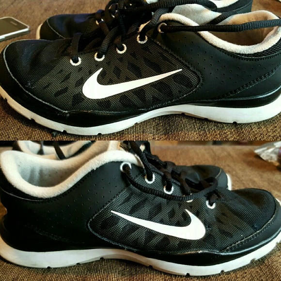 Pre loved women's nikes