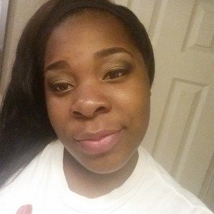 Meet your Posher, Deanna