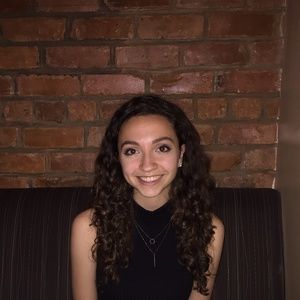 Meet your Posher, Cassie