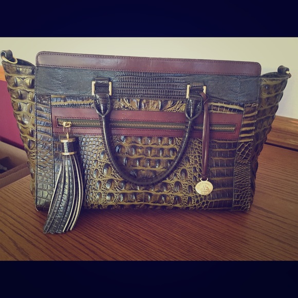 Brahmin tote style purse and wallet.