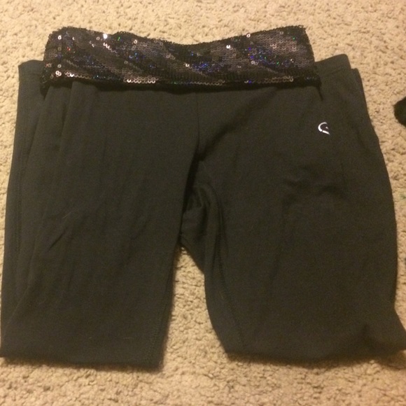 Aeropostale Crop Yogas