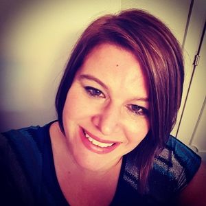 Meet your Posher, Hillary