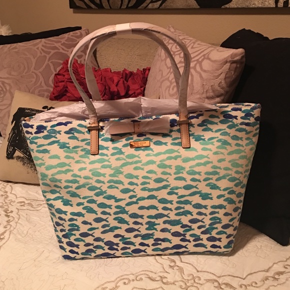 Kate Spade plenty fish Francis