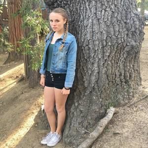 Meet your Posher, Paige