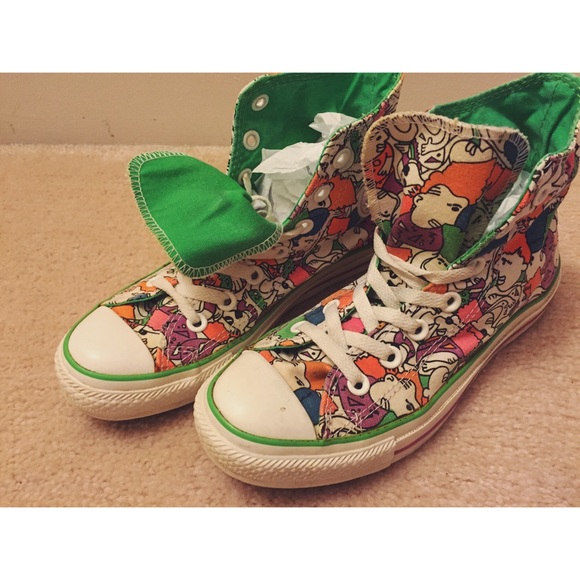 Converse All Star Hi-Tops • Size 7