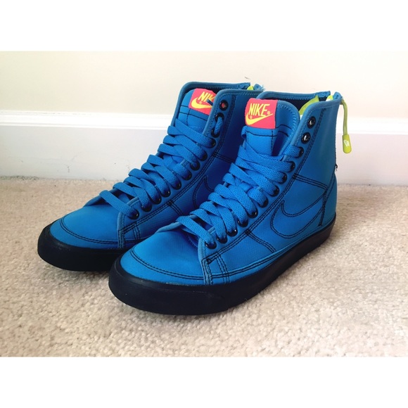 Blue Nike High Top Blazers • Size 7.5