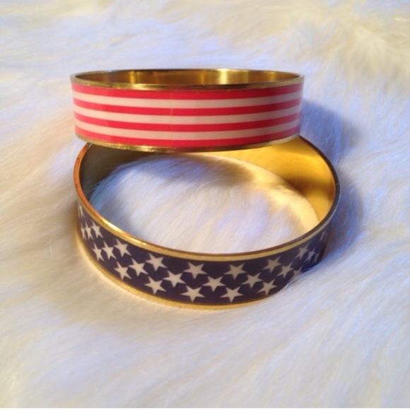 NWT American Flag Bracelet Set