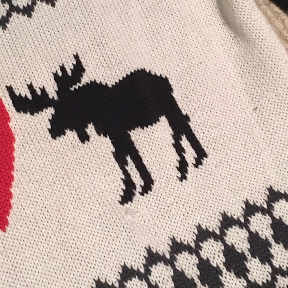 BDG Urban Outfitters Christmas Sweater. - Picture 2 of 3