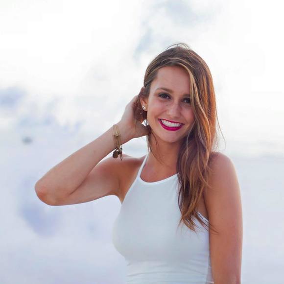 Meet your Posher, Lindsey - Picture 1 of 1