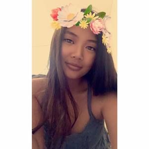 Meet your Posher, Kayla