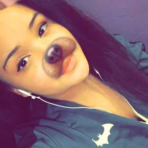 Meet your Posher, Isabella