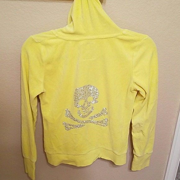 Skull and crossbones hoodie