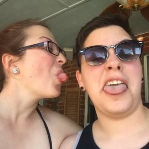 Meet your Posher, Zoe