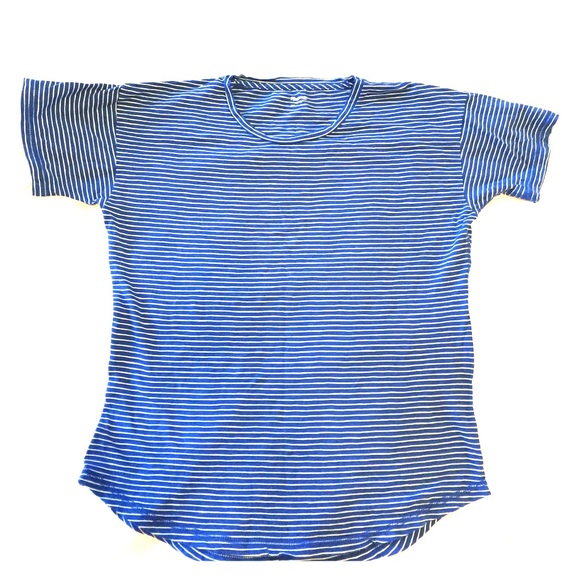 Madewell blue and white striped shirt. Size Medium