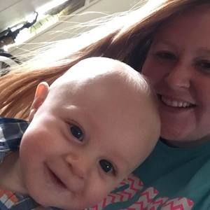 Meet your Posher, Courtney