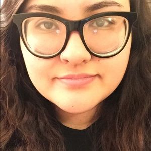 Meet your Posher, Charlene