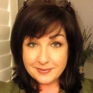 Meet your Posher, Krystal