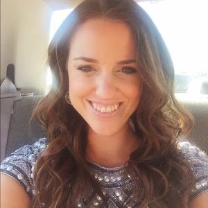 Meet your Posher, Meredith