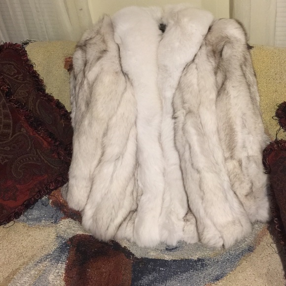 Blue Fox Fur Coat (New)Put me under Christmas Tree - Picture 4 of 4