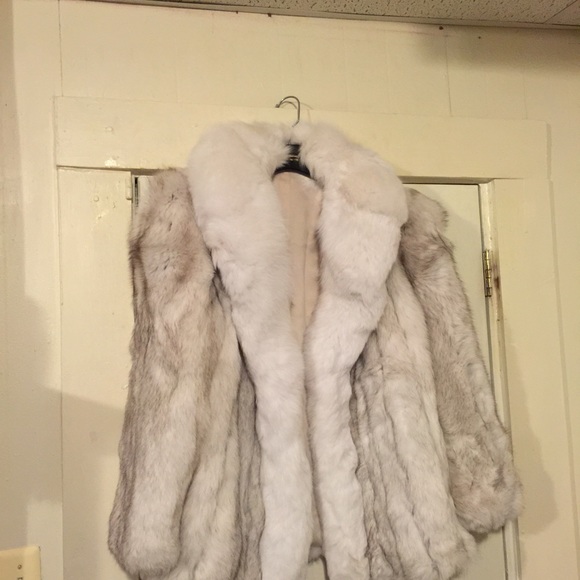 Blue Fox Fur Coat (New)Put me under Christmas Tree - Picture 2 of 4