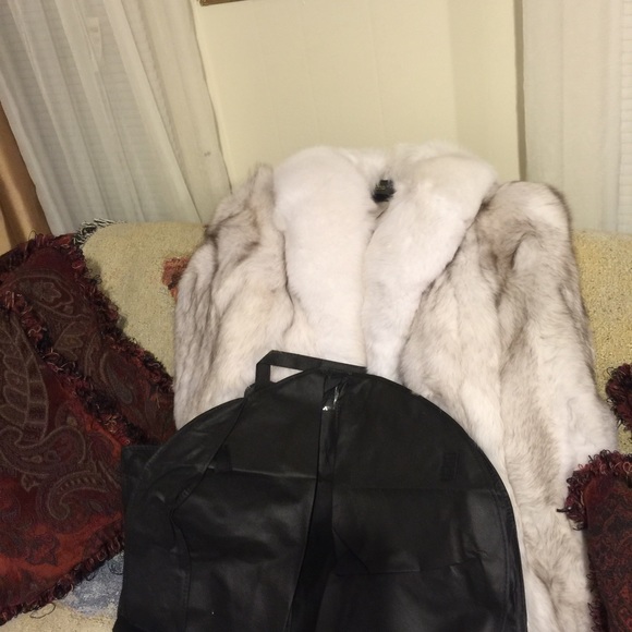 Blue Fox Fur Coat (New)Put me under Christmas Tree - Picture 3 of 4