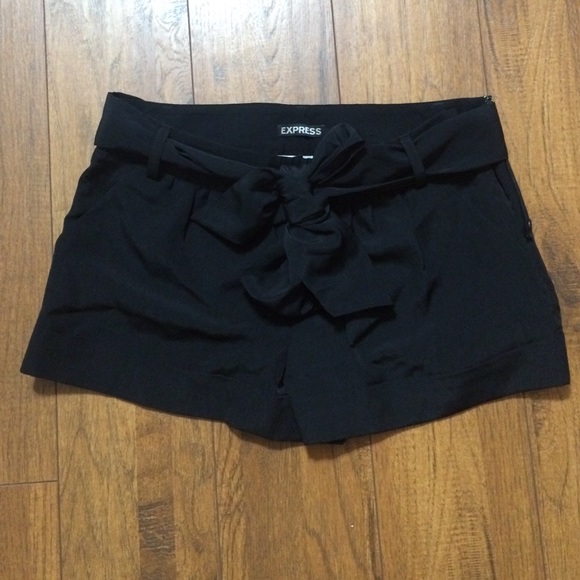 Black Express classic shorts
