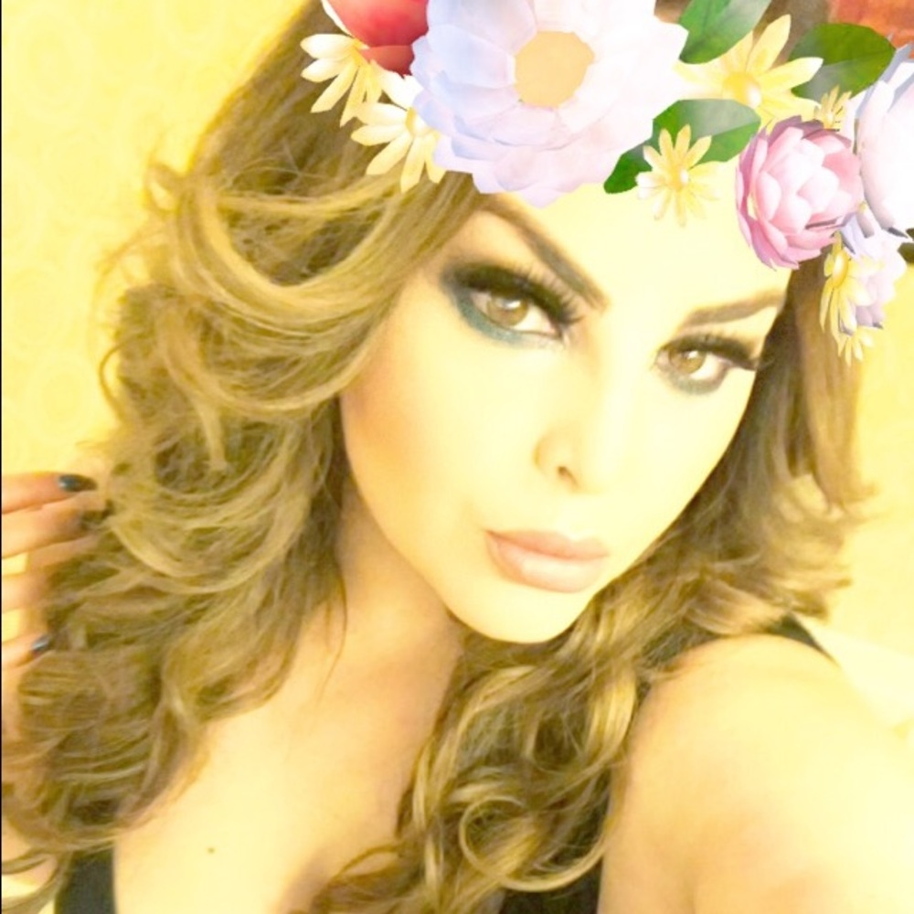Meet your Posher, Dulce