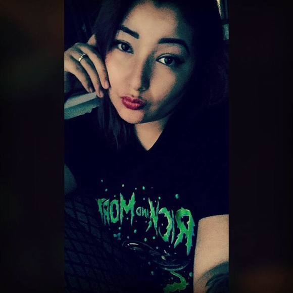 Meet your Posher, Alyssia