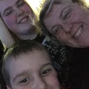 Meet your Posher, Nikki