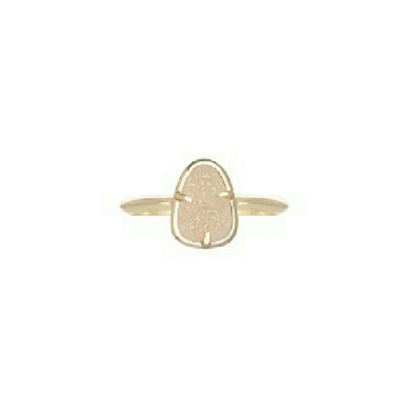 Kendra Scott Jewelry - NWT Kendra Scott Haylee Stone Ring