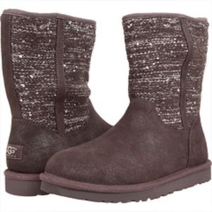 do all ugg boots fit the same do all ugg boots fit the same