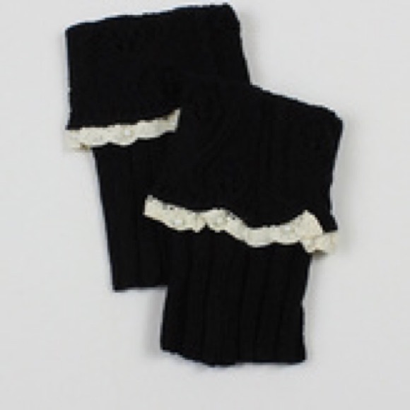 Black laced Boot cuffs - Picture 3 of 4