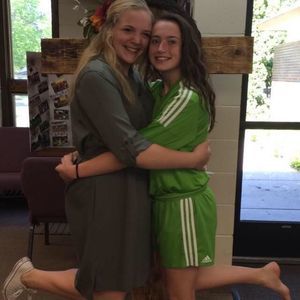 Meet your Posher, Makayla