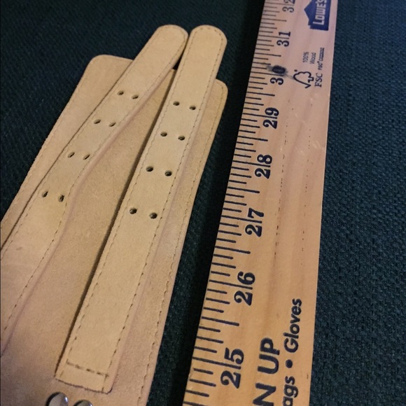 H&M Wide Waist Belt - Picture 2 of 4