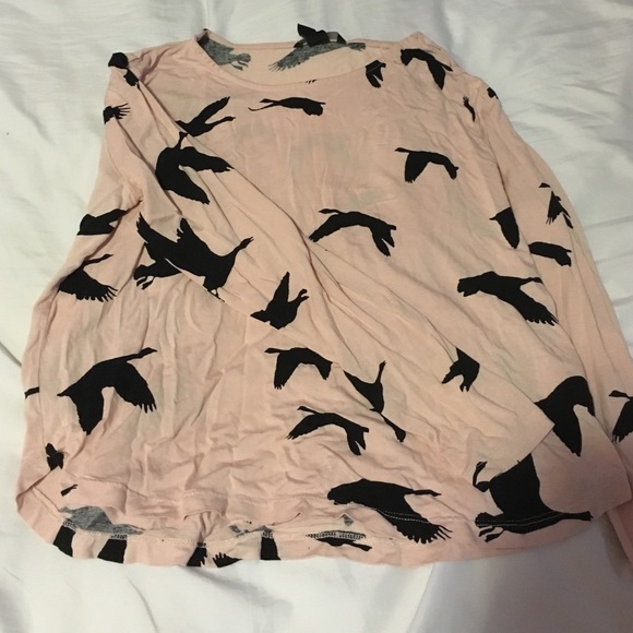Long sleeve light pink shirt