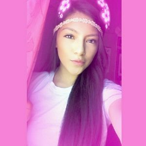 Meet your Posher, Dalia