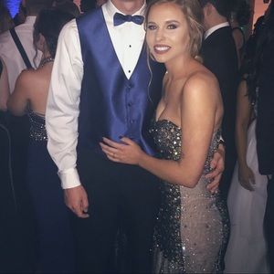 Prom/formal dress