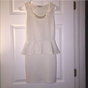 🌈 4 DRESSES FOR $25