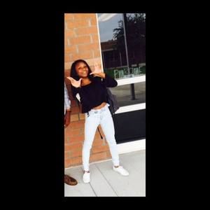 Meet your Posher, Diana