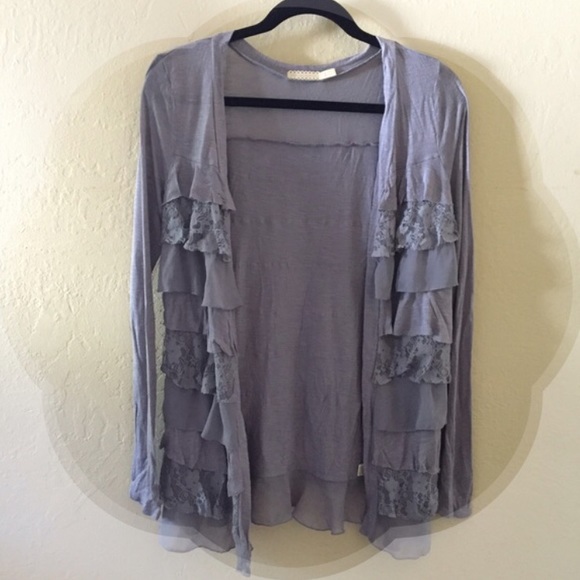 Lavender ruffled cardigan - Picture 2 of 4
