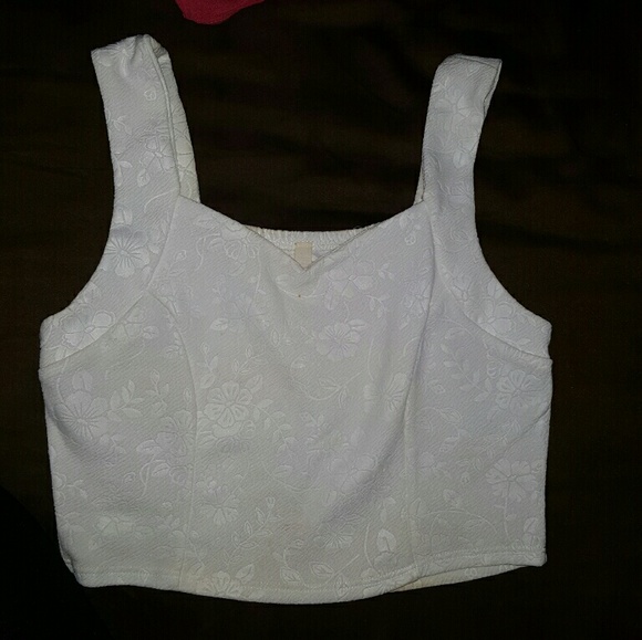 Flowery fabric crop top in white