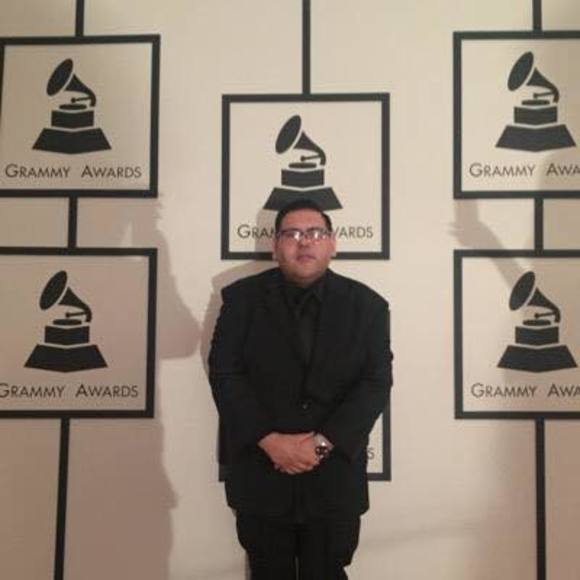 Meet your Posher, Martin