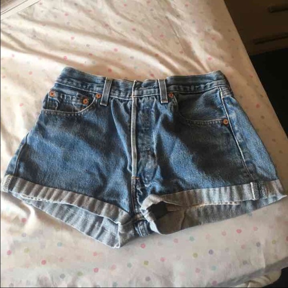 High waisted shorts - Picture 1 of 3
