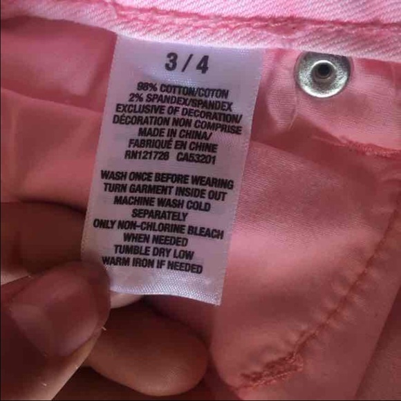 Light pink shorts - Picture 3 of 3