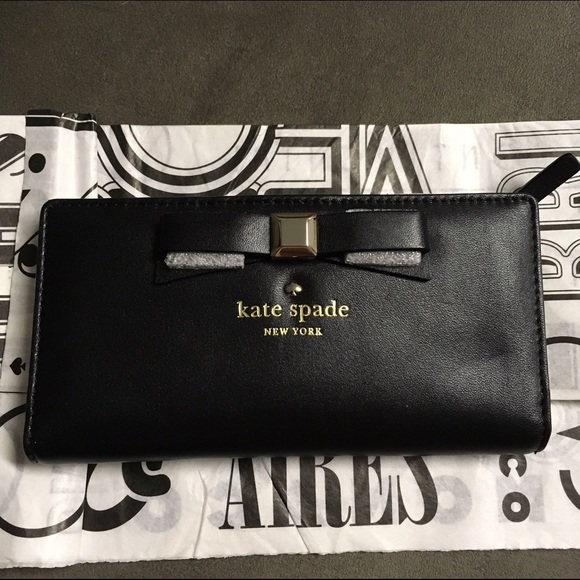 NWT Kate Spade Wallet