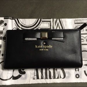 NWT Kate Spade Wallet