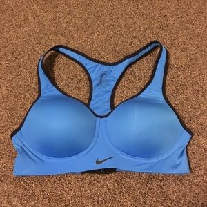 *Brand New* Nike fitted Sports bra