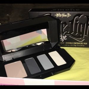 Kat Von D Shade + Lignt Eye Contour Quad