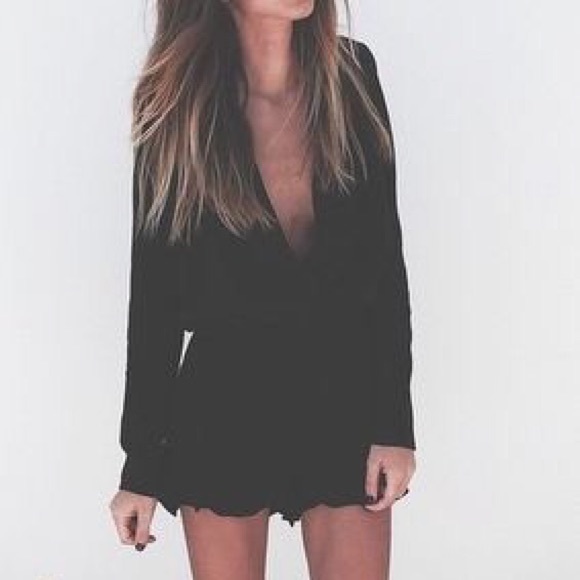 Pants - Black Long Sleeve Romper